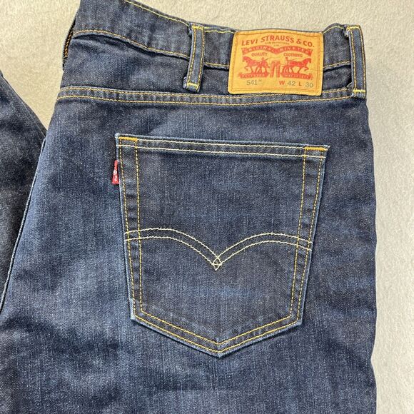 Levis 541 Jeans 42x30 Mens Blue Denim Athletic Fit Taper Dark Wash Indigo - Picture 2 of 16
